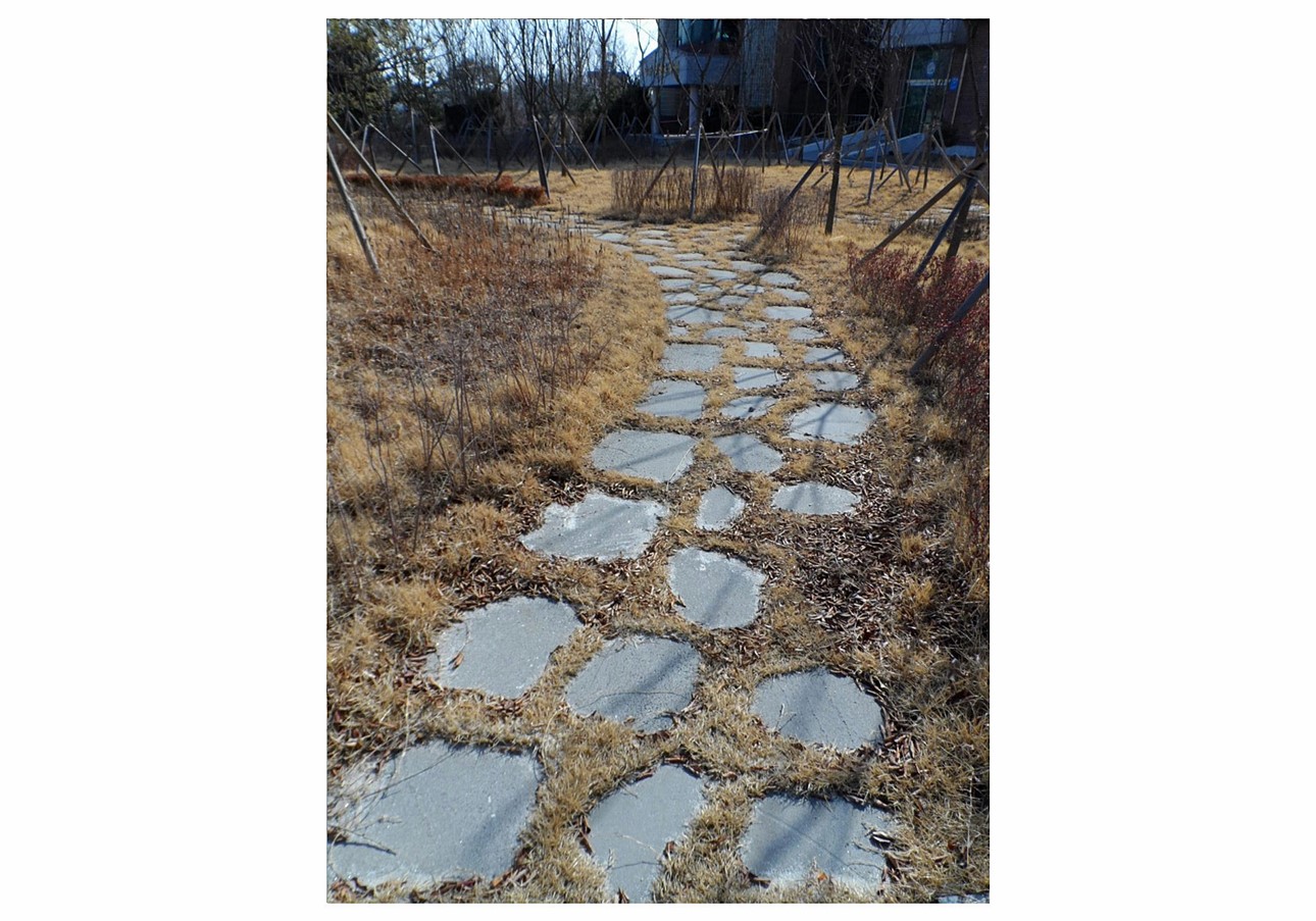 현무암-부정형