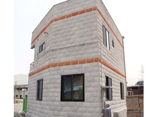 화강석-점