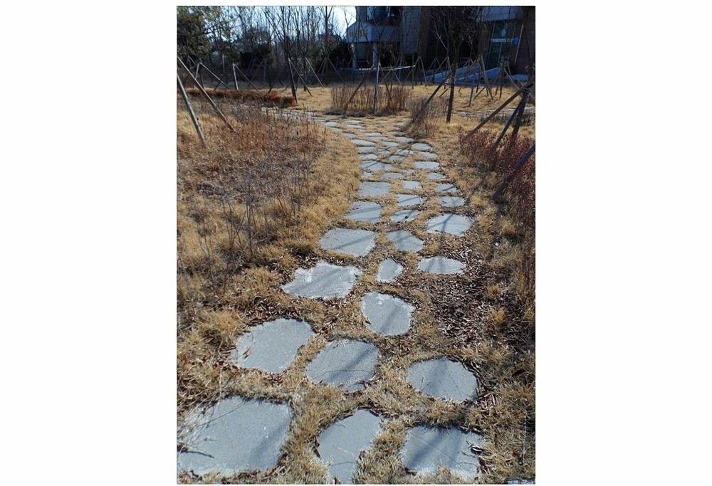 현무암-부정형